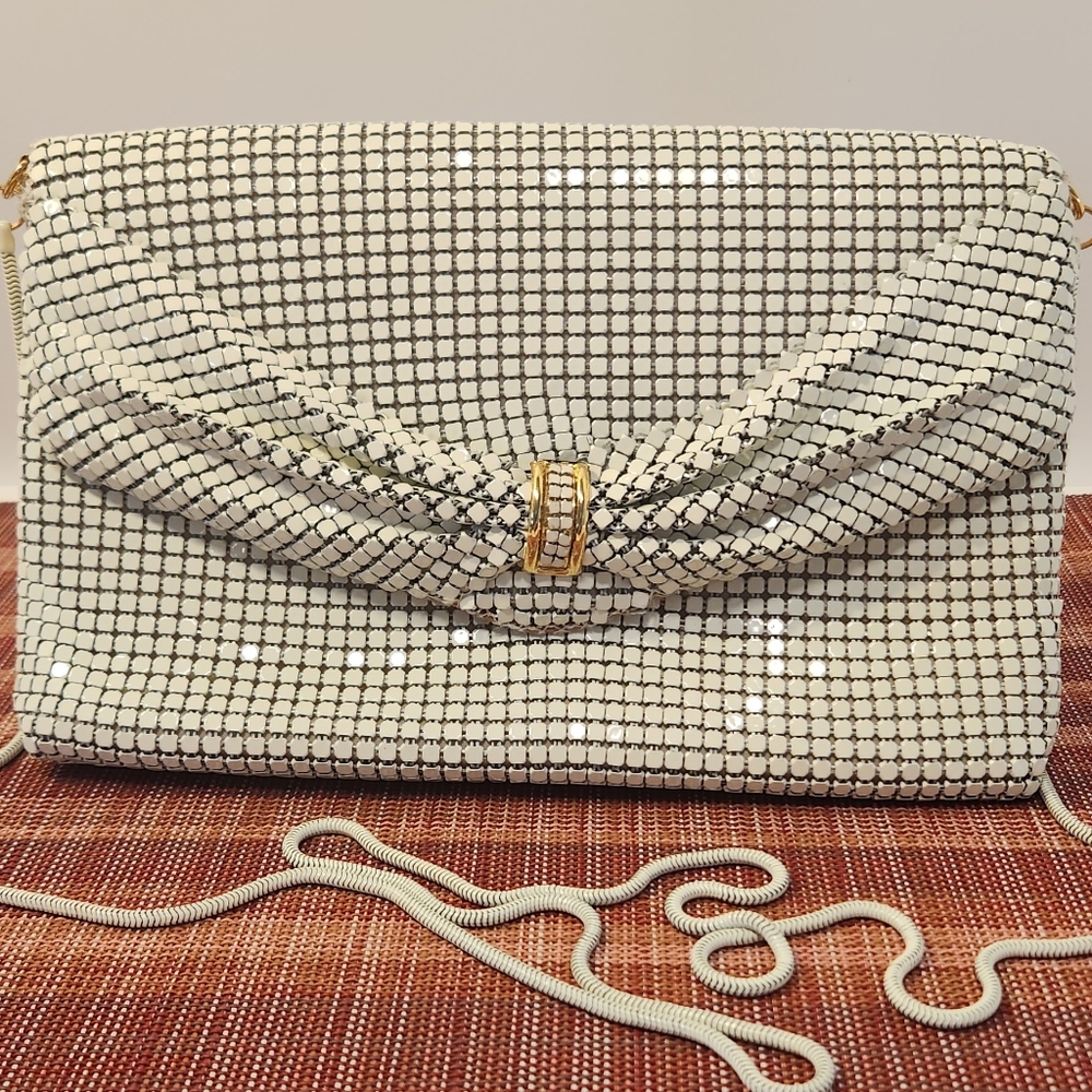 Carla Marchi Vintage White Metal Mesh Evening Bag With Snake Chain Strap OS